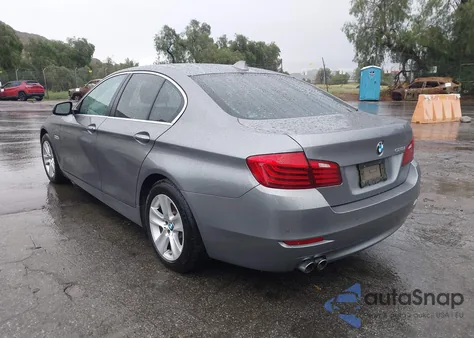 2015 BMW 528I z USA, uszkodzony, nr VIN WBA5A5C5XFD513780